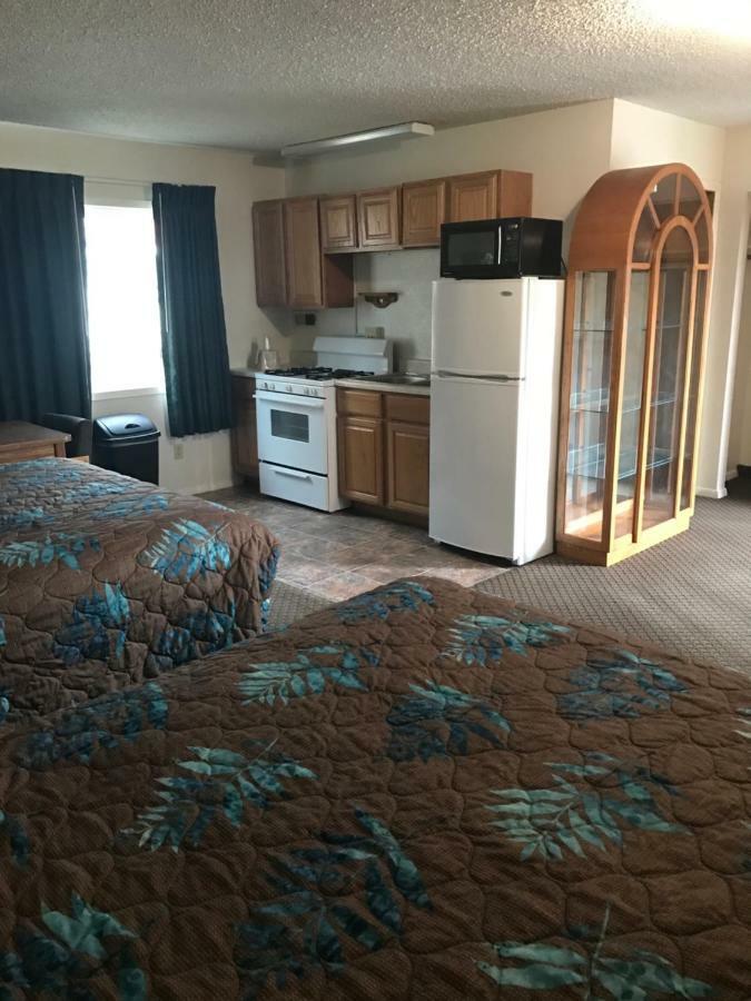 Lazy U Motel Rapid City Dış mekan fotoğraf