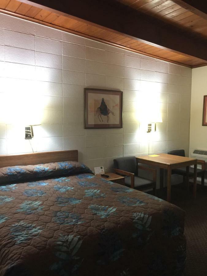 Lazy U Motel Rapid City Dış mekan fotoğraf