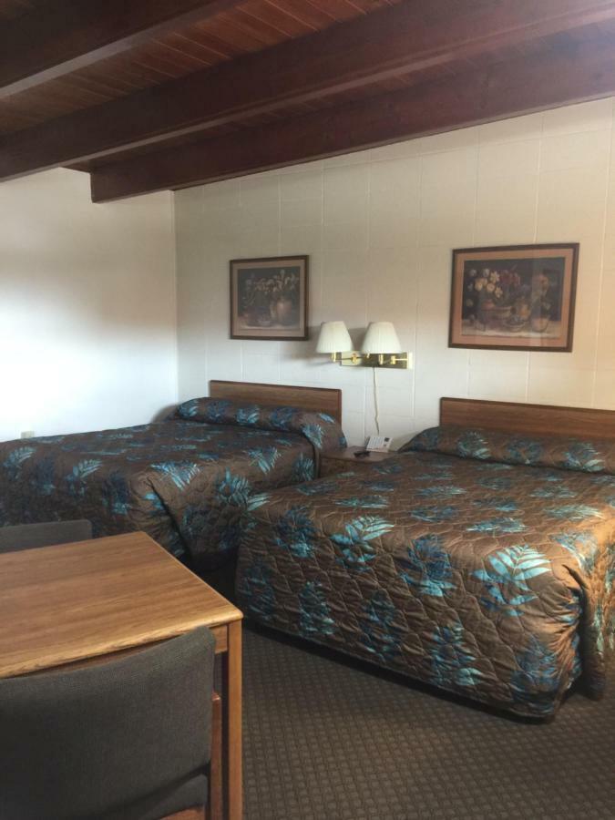 Lazy U Motel Rapid City Dış mekan fotoğraf